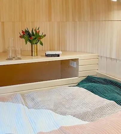 Naturgefuehl Im Iglu-haus *