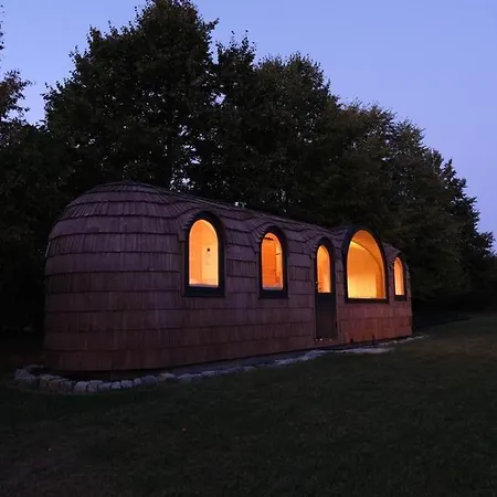 Naturgefuehl Im Iglu-haus *